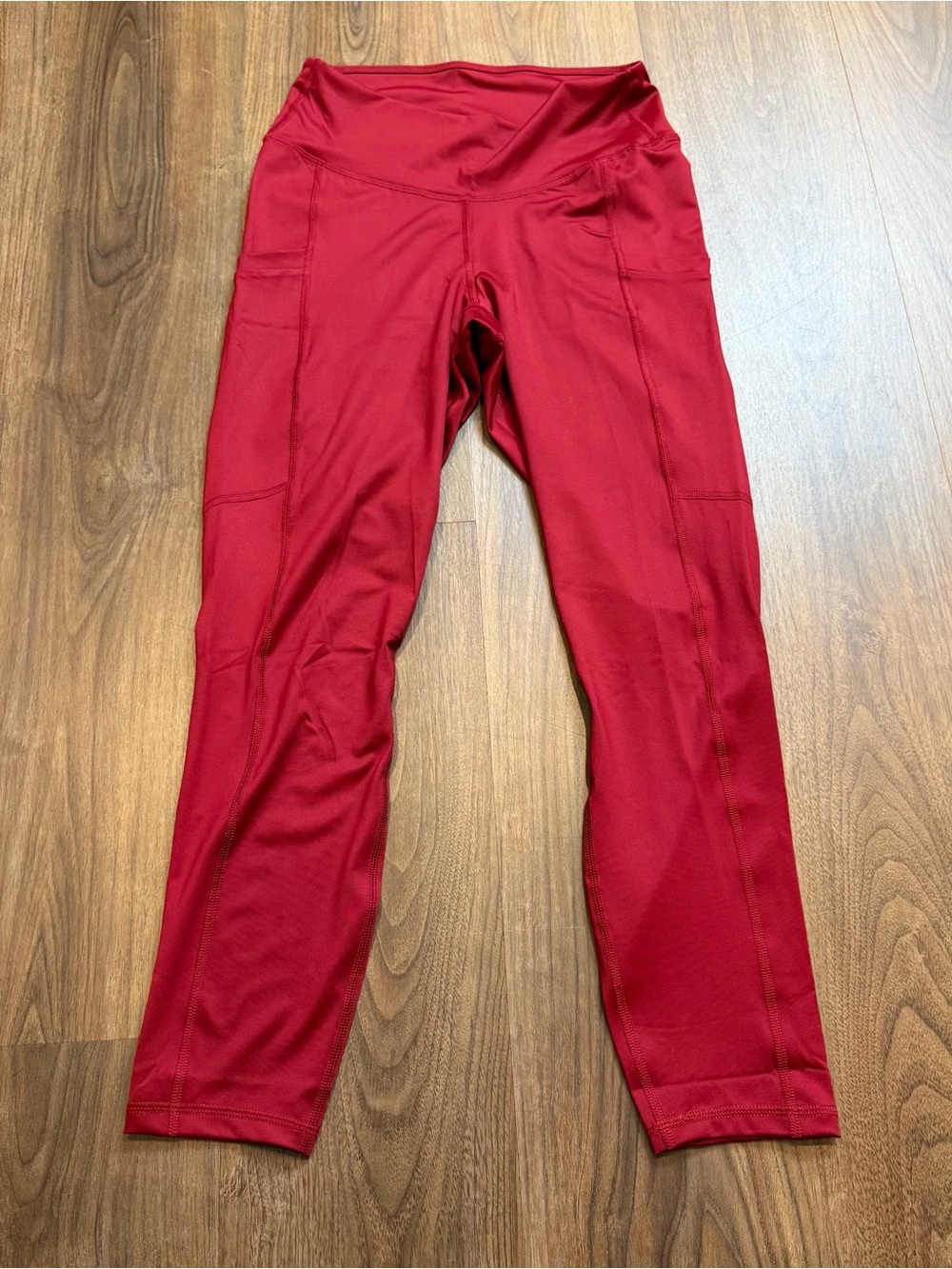 Fabletics Define Powerhold High-Waisted Legging with side pockets Red Sz L